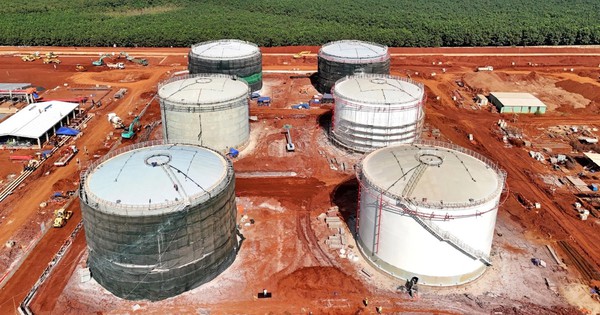 Cận cảnh hệ thống chứa nhiên liệu hơn 2.800 tỷ ở sân bay Long Thành