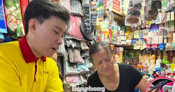 Tiểu thương ‘tròn mắt’ kê khai thuế bằng… giọng nói