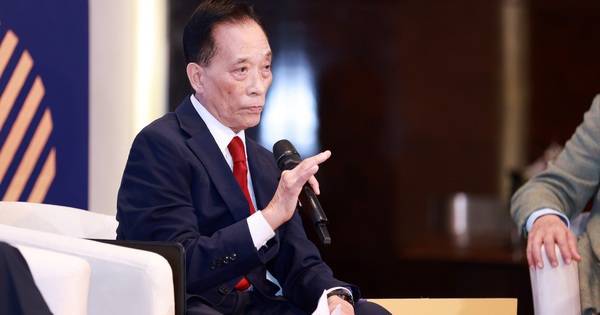 TS. Nguyễn Trí Hiếu cảnh báo dấu hiệu bong bóng trên thị trường bất động sản Việt Nam