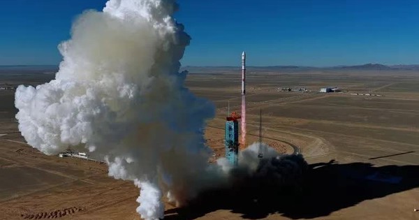 Tên lửa tái sử dụng của Trung Quốc nổ tung trong lần thử quỹ đạo đầu tiên