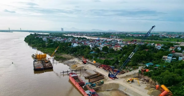 Hà Nội 'chốt' hạn hoàn thành giải phóng mặt bằng 7 cầu vượt sông Hồng