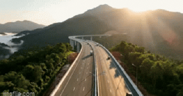 Con đường 44.000 tỷ đồng băng qua 2 con đèo hiểm trở nổi tiếng Việt Nam: Dài 125km, tốc độ 100km/h