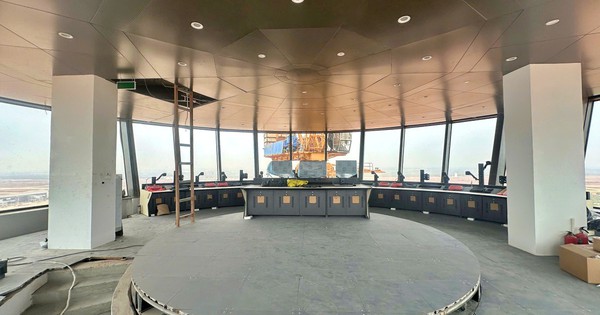 Tăng tốc lắp thiết bị trong tháp không lưu Long Thành, đón chuyến bay đầu tiên