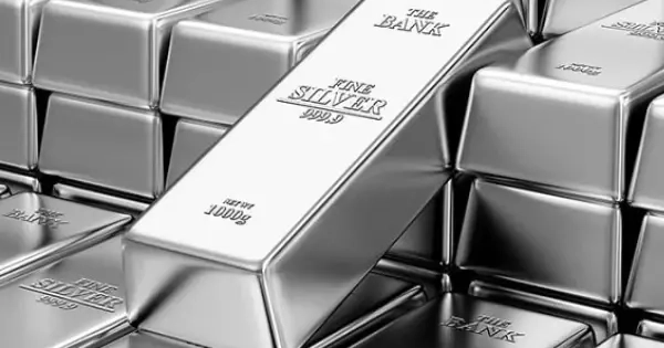 Giá bạc tăng cao chưa từng có