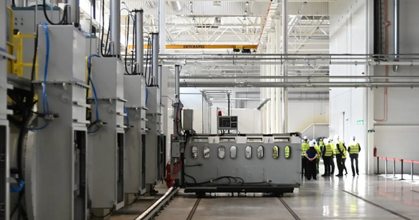 ‘Ngôi sao hy vọng’ của EU nhằm lật ngôi vương đất hiếm của Trung Quốc lại nằm... ‘trước cửa nhà’ Nga: Ván cược thành bại mong manh?