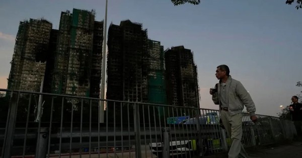 Nỗi đau BĐS Hong Kong (Trung Quốc): 200.000 người chờ đợi nhà ở xã hội trong vô vọng, 'nhà quan tài' chưa đầy 2m2 trở thành phao cứu sinh duy nhất