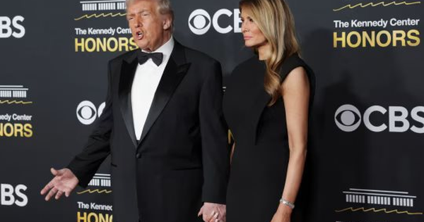 Tổng thống Mỹ Donald Trump cảnh báo thương vụ 72 tỷ USD của Netflix ‘có thể là một vấn đề’