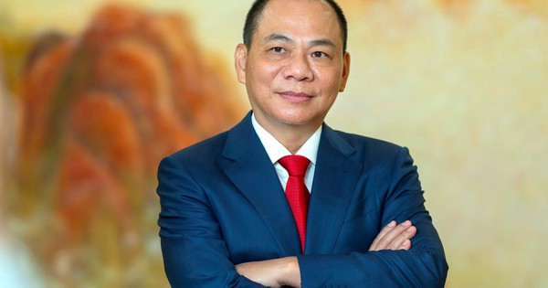 Chuyện gì đây: Vốn hóa của Vingroup gần bằng 4 ngân hàng lớn nhất cộng lại