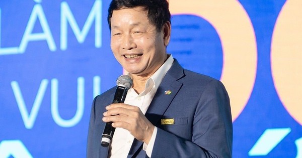 Chủ tịch FPT Trương Gia Bình thưởng nóng 100 triệu nếu nhân viên làm được một việc trong 12 tháng tới