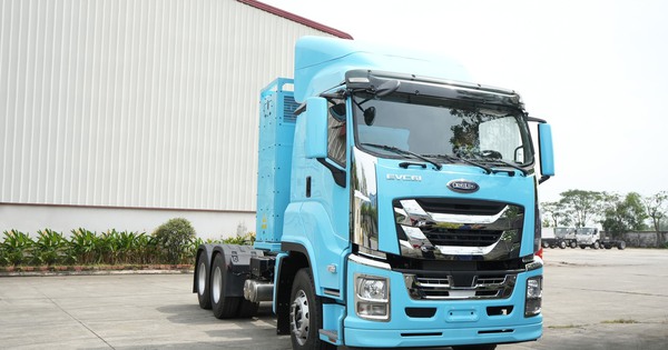 Việt Nam lần đầu có hãng vận chuyển dùng xe container thuần điện: Chạy tối đa 300km/sạc, kéo tải tối đa tới 39 tấn