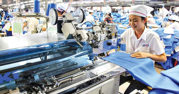 Biểu thuế thu nhập cá nhân giảm còn 5 bậc, ai hưởng lợi?