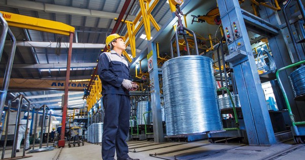 Tin vui cho tỷ phú Trần Đình Long: Thép dây mạ kẽm Hòa Phát hưởng mức thuế 5,7% vào Canada, trong khi "đối thủ" khác chịu mức cao tới 158,9%