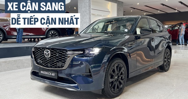 Ảnh thực tế Mazda CX-60 đầu tiên về Việt Nam: Thiết kế khác hẳn nhóm CX-5, CX-8, nội thất cao cấp ‘cận sang’, máy hybrid, bán từ năm sau