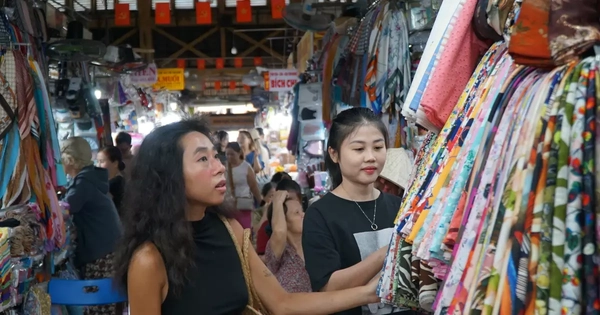 Tiểu thương lo việc bỏ thuế khoán, Cục Thuế TPHCM nói gì?