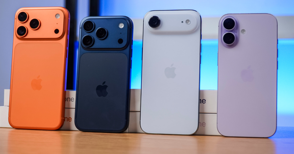 Chạm đáy lịch sử: iPhone 17 Pro Max, iPhone 16, Galaxy Z Fold7 giảm giá sốc nhân dịp Sale ngày đôi