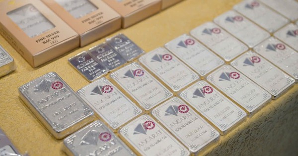 Giá bạc nối dài đà tăng kỷ lục