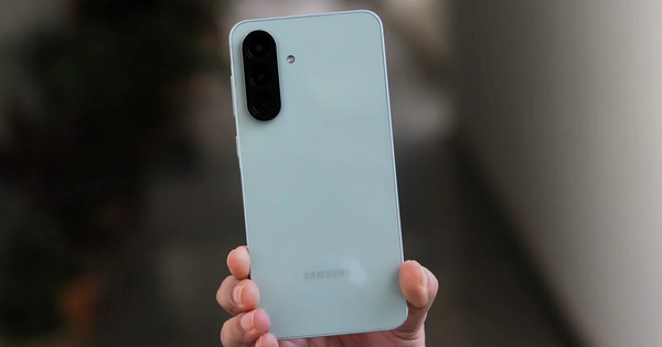 Tin buồn cho mọi người dùng Android: Sẽ không còn điện thoại giá rẻ, "pin 8.000mAh, chip 8 Elite" nữa đâu