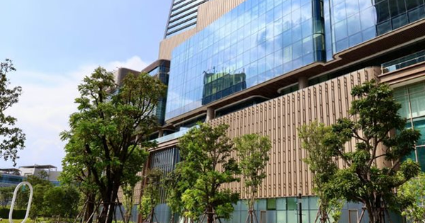 Người mua penthouse triệu USD có ‘bãi đỗ xe trên mây’, người thì bám víu giấc mơ an cư, chật vật để không phải bán nhà: Mảng sáng tối trên thị trường bất động sản ĐNA