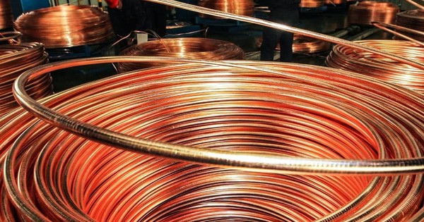 Sau vàng và bạc thêm một kim loại quan trọng tăng giá khủng: Tăng 35% kể từ đầu năm, hướng tới mức tăng mạnh nhất 16 năm qua