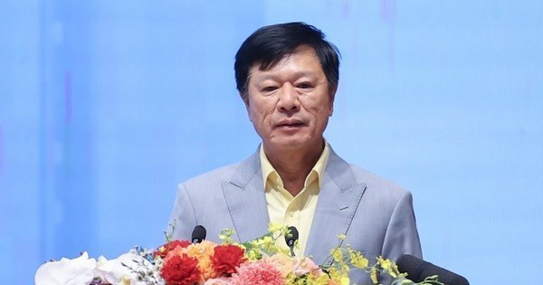 Địa ốc Hoàng Quân phát hành 50 triệu cổ phiếu hoán đổi cho 4 chủ nợ