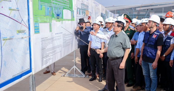 Thủ tướng: Sân bay Long Thành sẽ đón chuyến bay chính thức đầu tiên vào 19/12