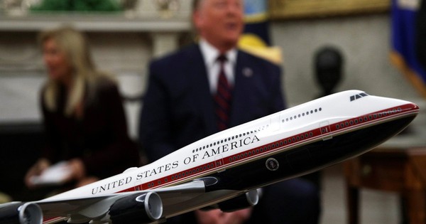 Kinh phí chế tạo Air Force One mới tăng phi mã lên... trên 4,3 tỷ đô la