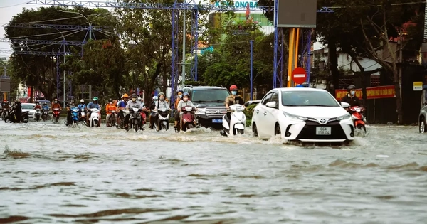 Lo ngại Cần Thơ rơi vào 'trung tâm trên danh nghĩa'