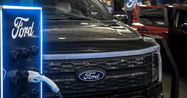 Ford mất 19,5 tỷ USD vì làm xe điện: Mảng EV liên tục lỗ ròng nhiều năm, phải chuyển hướng sang xe Hybrid