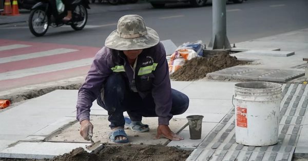 Hơn 400 tỷ đồng 'lột xác' vỉa hè nhiều tuyến đường ở TPHCM