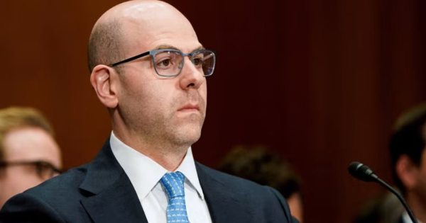 Cảnh báo ‘lạm phát ảo’ khiến lãi suất neo cao ở mức 'không cần thiết', Thống đốc Fed tiết lộ mức cắt giảm lãi suất mạnh tay hơn