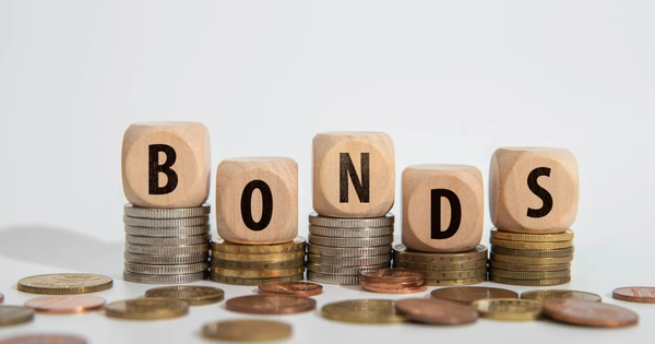 Thị trường trái phiếu nhộn nhịp dịp cuối năm, có doanh nghiệp bất động sản huy động với lãi suất tới 13,5%