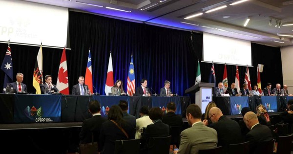 Phản ứng với thuế quan của Mỹ, Campuchia ‘noi gương’ Trung Quốc làm 1 việc