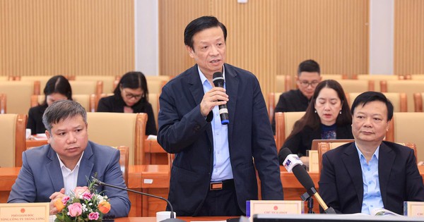 Chủ tịch TEDI nói chuyện đằng sau 3.000km cao tốc: Công nhân, kỹ sư phải sắm rổ, rá để sinh tồn