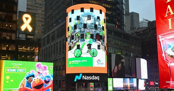 Nem của bể, bánh xèo, xích lô... Việt Nam xuất hiện ở Quảng trường Thời Đại, New York