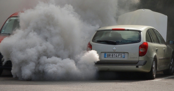 Châu Âu bất ngờ quay xe hủy lệnh cấm xe xăng dầu từ năm 2035: Ford, Volkswagen 'ăn mừng' nhưng chuyên gia cảnh báo chỉ là 'chiến thắng trong bi kịch'