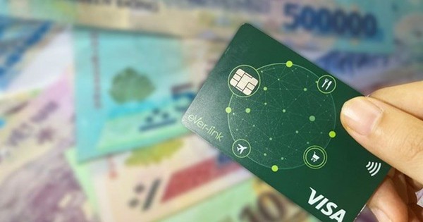 Một ngân hàng thu phí 150.000 đồng/tháng đối với tài khoản không phát sinh giao dịch trong 12 tháng