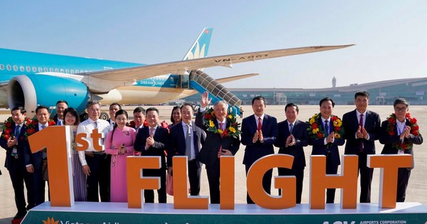 Vietnam Airlines thực hiện chuyến bay chở khách đầu tiên tại Sân bay Long Thành, 'bật công tắc' cửa ngõ hiện đại nhất Việt Nam