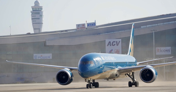 Vietnam Airlines thực hiện chuyến bay chở khách đầu tiên tại Sân bay Long Thành