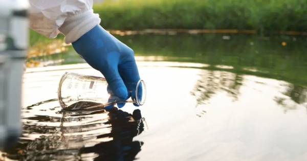 Phát minh có thể làm rung chuyển tương lai thế giới: Vật liệu 'hút sạch’ hóa chất độc trong nước chỉ vài gây, giải quyết vấn đề ô nhiễm nhức nhối