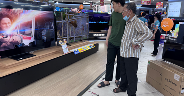 "Phao cứu sinh" của hàng điện máy