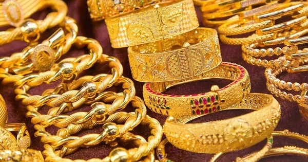 Trưa 22/12: Giá vàng thế giới, vàng trong nước tiếp tục tăng mạnh