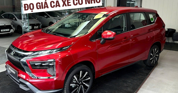 Hàng loạt xe MPV giảm giá tới trăm triệu đồng: Có mẫu giá thực tế chỉ ngang bản tiêu chuẩn CUV cỡ A