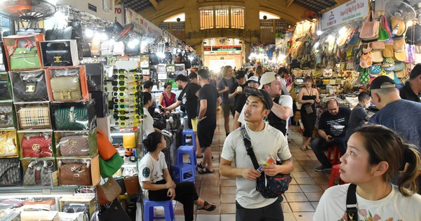 Hơn 18,3 ngàn hộ kinh doanh bỏ thuế khoán, tự nguyện chuyển sang phương pháp kê khai