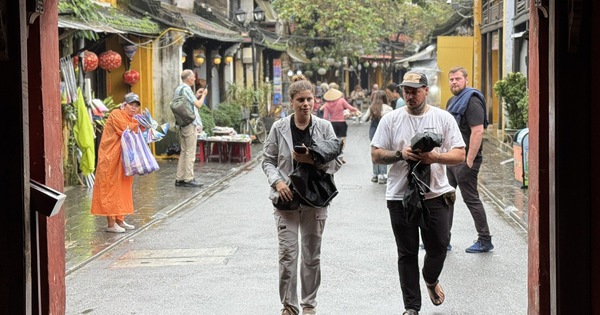 Đà Nẵng bội thu du lịch với 17,3 triệu lượt khách, doanh thu chạm mốc 60.000 tỉ đồng