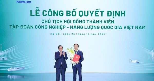 Thủ tướng Phạm Minh Chính chính thức bổ nhiệm Chủ tịch Tập đoàn Petrovietnam