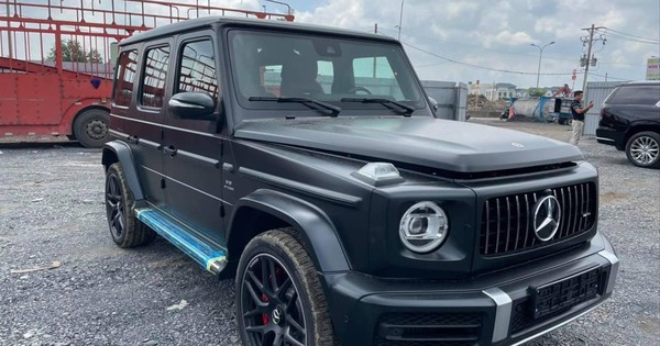 Bộ Tài chính ý kiến về đề xuất buộc nhập khẩu ô tô biếu tặng qua doanh nghiệp được cấp phép