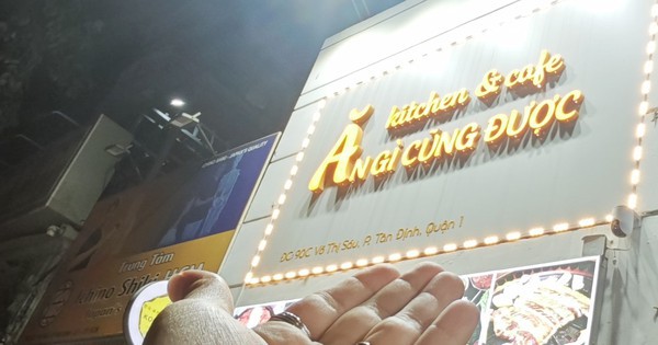 Những kiểu hút khách "độc lạ", ít tốn kém của nhiều hàng quán ở TPHCM