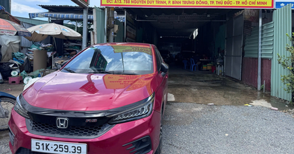 Giá thuê xe tự lái Tết dương lịch tăng mạnh