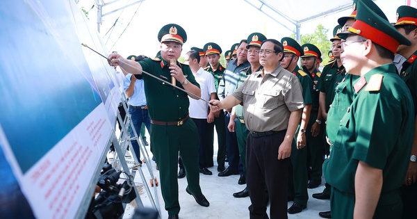 Thủ tướng kiểm tra, đôn đốc một số dự án hạ tầng chiến lược tại Cà Mau