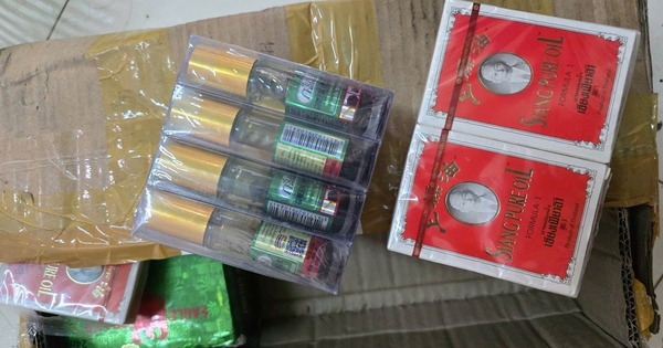 Kiểm tra một căn nhà không số, công an triệt phá đường dây sản xuất dầu gió 'quốc dân' từ hóa chất công nghiệp, tịch thu hơn 4.300 sản phẩm giả